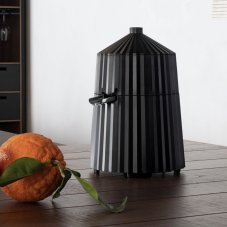 Elektrický odšťavovač Plissé od Alessi