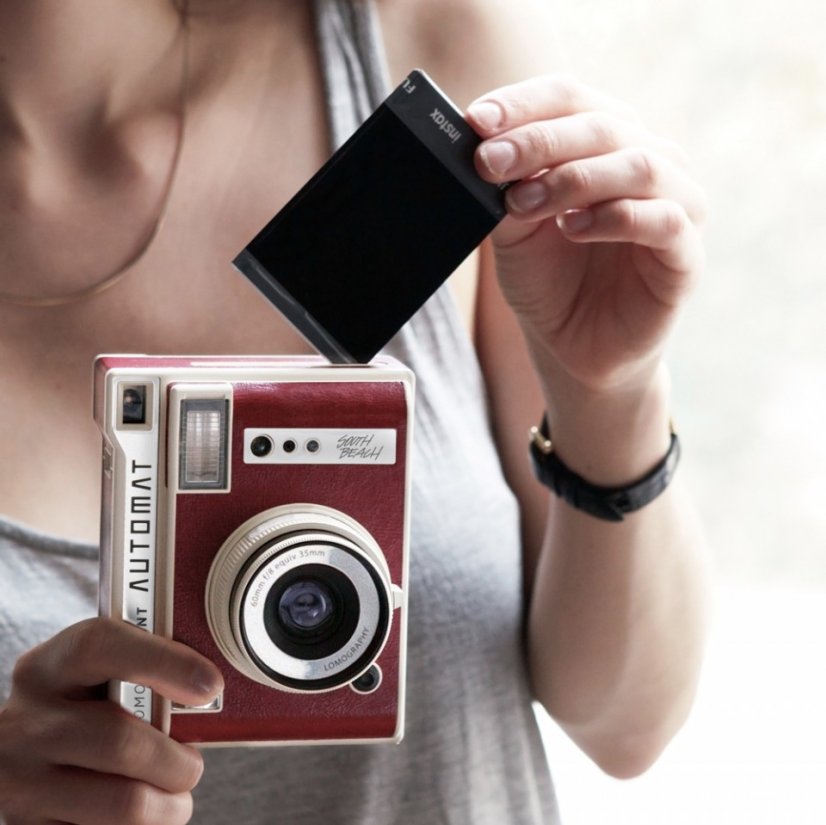 Instantný fotoaparát Lomo Instant Automat od Lomography Cabo Verde (zelený)