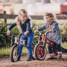 Odrážadlo a trojkolka z recyklovaného plastu Wishbone Bike R2