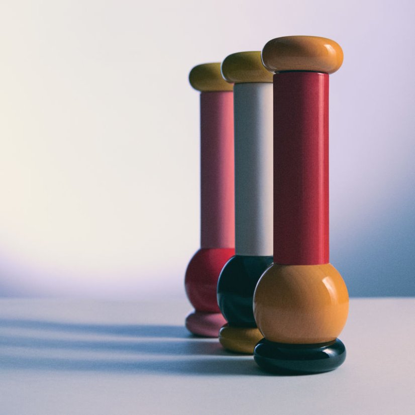 Mlynček na soľ, korenie od ALESSI - Farba: Čierna