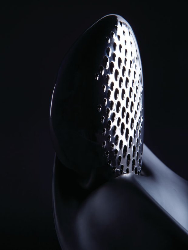 Forma by Zaha Hadid - Strúhadlo na syr od ALESSI