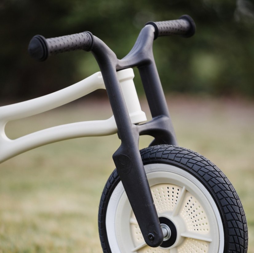 Odrážadlo a trojkolka z recyklovaného plastu Wishbone Bike R2 - Druh: RE2 3v1 čierne