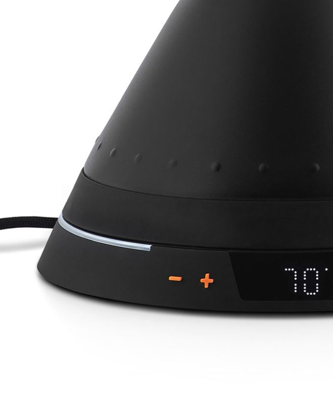 Rýchlovarná kanvica s reguláciou teploty od ALESSI