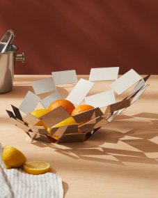 Strofa Scirocca - dekoračný prvok od ALESSI