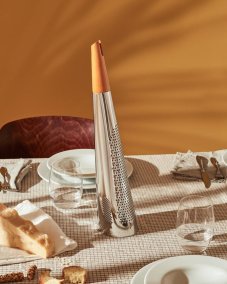 Todo – veľké dizajnové strúhadlo na syr od ALESSI